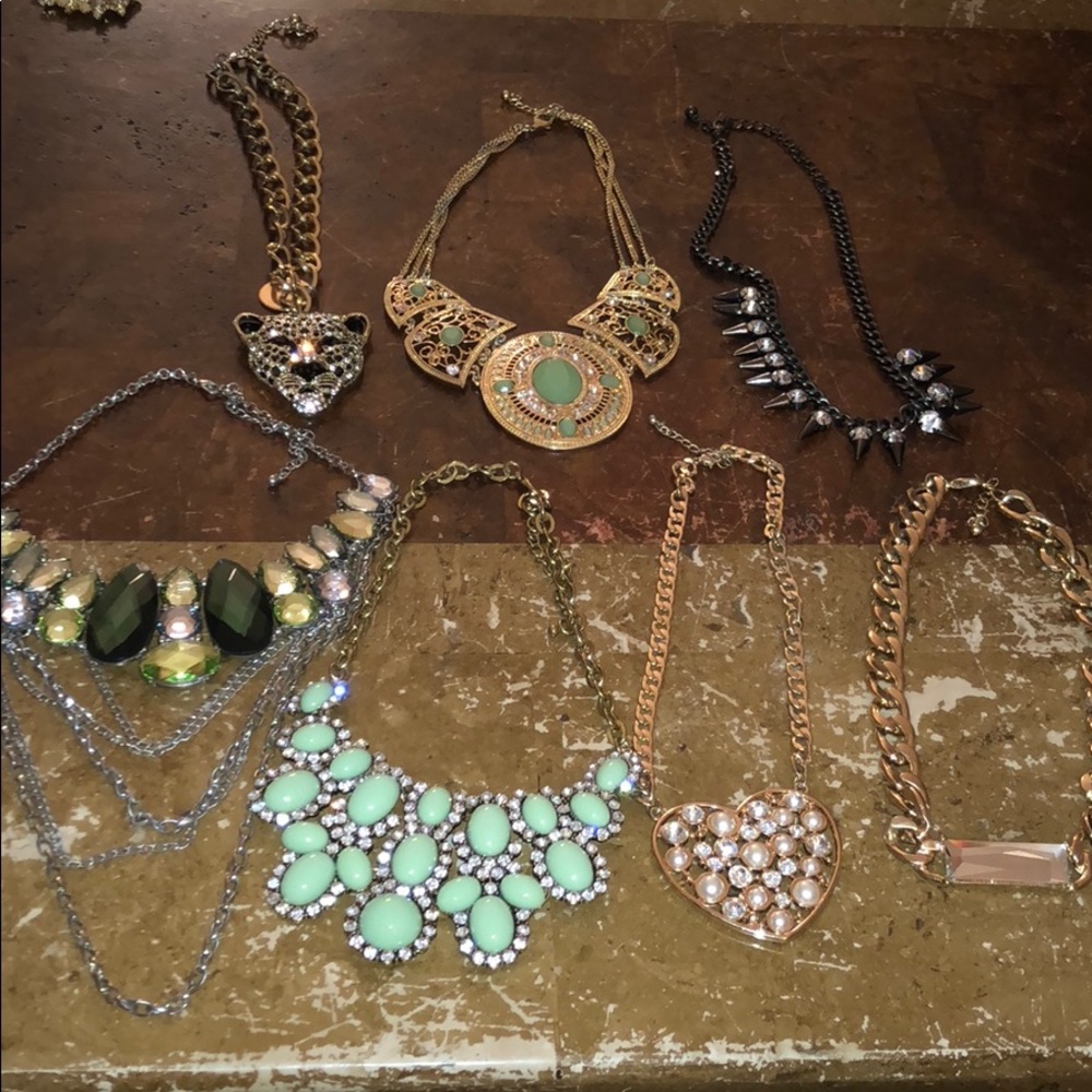 Lot of necklaces